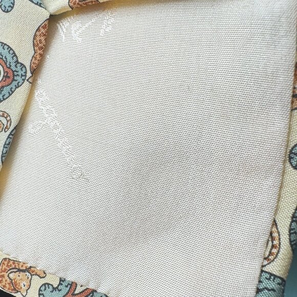 Salvatore Ferragamo Neck Tie Yellow Green Paisley Cheetah Print 100% Silk - Picture 7 of 7